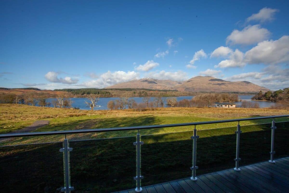 New Build Lodge With Stunning Views Of Loch Awe Hayfield  Exteriör bild